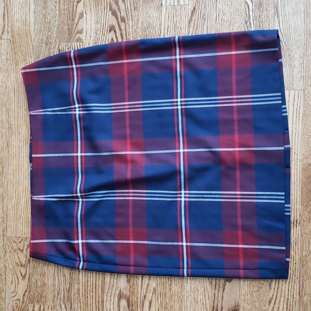 (8) Tommy Hilfiger Plaid Print Tartan Slim Fit Midi Skirt Business Casual Pencil